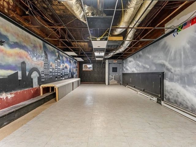 120 Grand St, Worcester, MA 01603