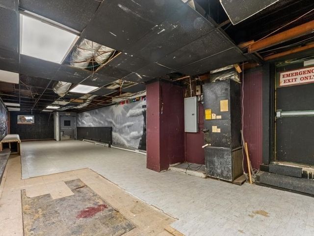 120 Grand St, Worcester, MA 01603