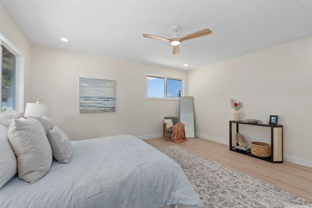 3061 Kahaloa Drive, Honolulu, HI 96822