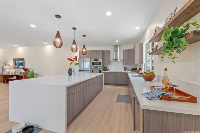 3061 Kahaloa Drive, Honolulu, HI 96822