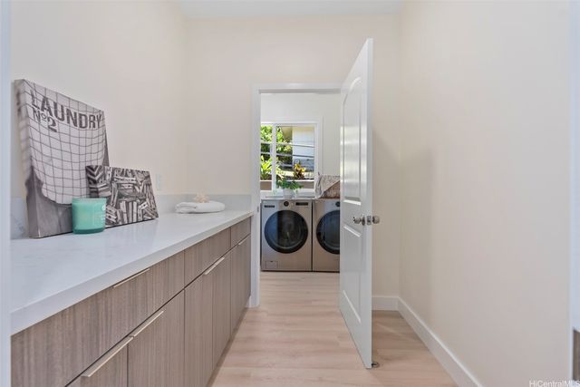 3061 Kahaloa Drive, Honolulu, HI 96822