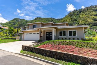3061 Kahaloa Drive, Honolulu, HI 96822