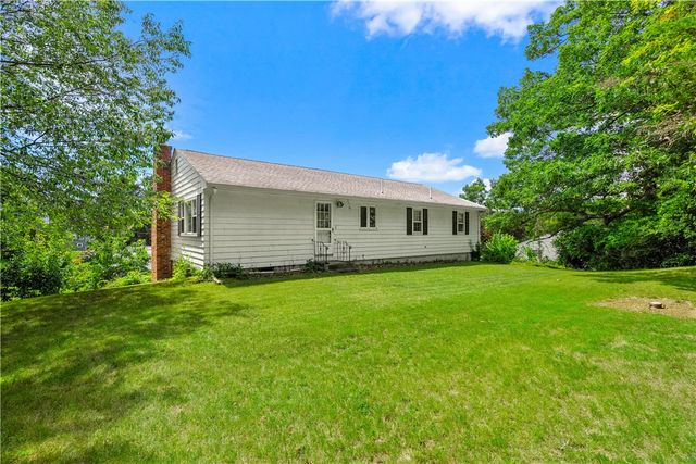 5 Allan Drive, Lincoln, RI 02865