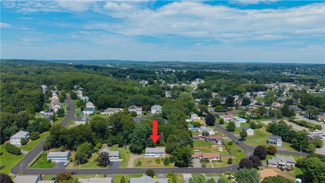 5 Allan Drive, Lincoln, RI 02865
