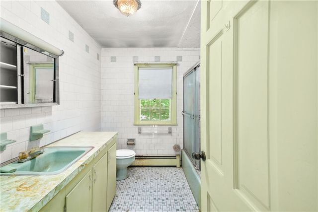 5 Allan Drive, Lincoln, RI 02865