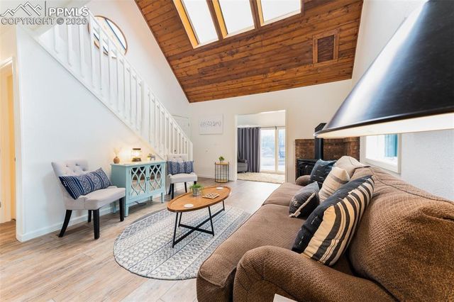 918 Lorraine Avenue, Woodland Park, CO 80863