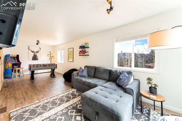 918 Lorraine Avenue, Woodland Park, CO 80863