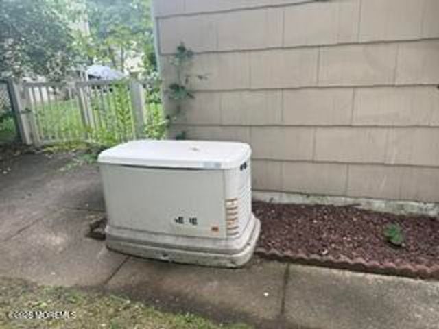 1086 Mulberry Place, Toms River, NJ 08753