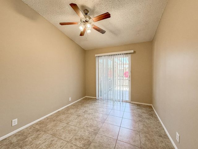 2206 S Granada Drive 5, Tempe, AZ 85282