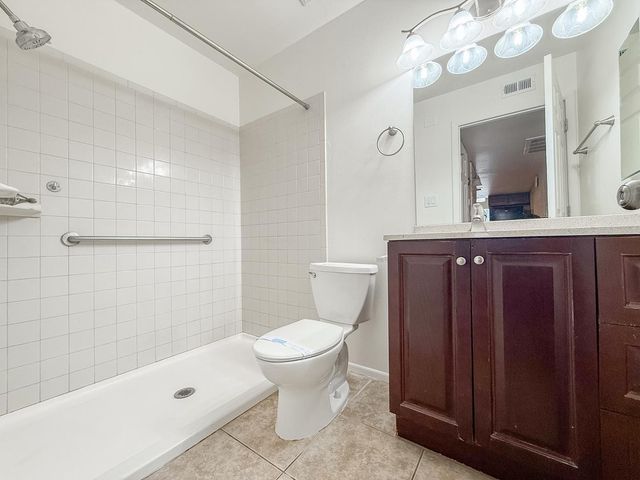 2206 S Granada Drive 5, Tempe, AZ 85282