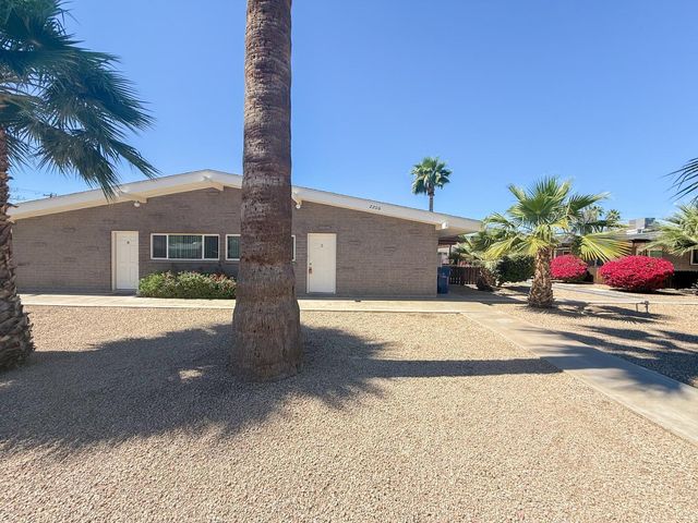 2206 S Granada Drive 5, Tempe, AZ 85282