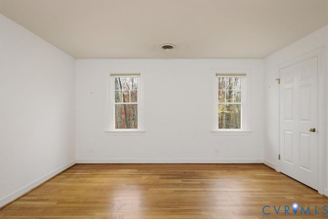 2310 Oakengate Ln, Midlothian, VA 23113