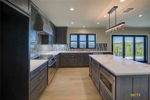 2934 Colleen Drive, Canyon Lake, TX 78133