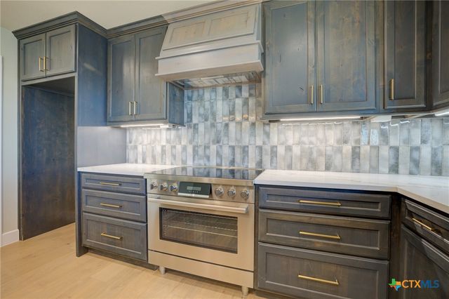 2934 Colleen Drive, Canyon Lake, TX 78133
