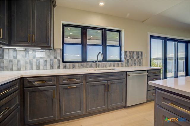 2934 Colleen Drive, Canyon Lake, TX 78133