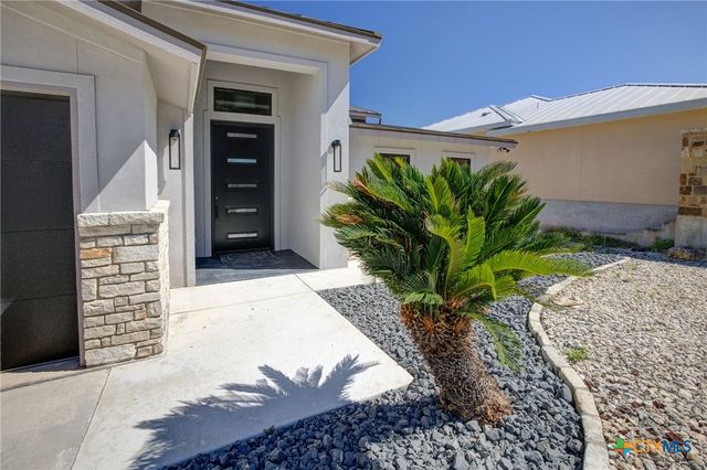 2934 Colleen Drive, Canyon Lake, TX 78133