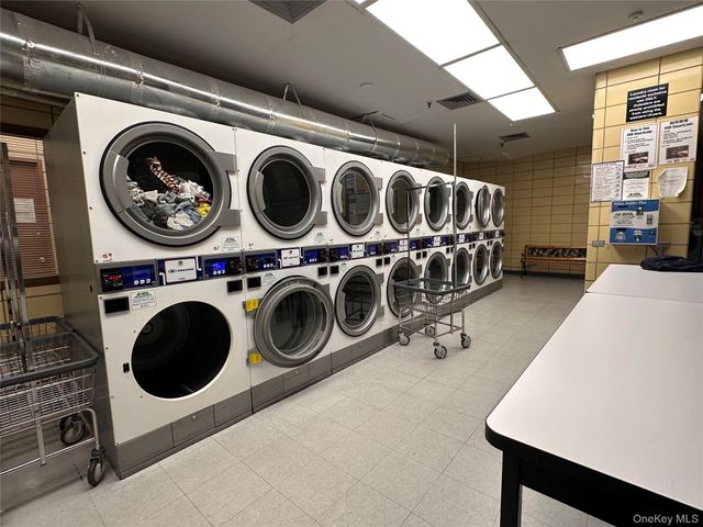 41-40 Union 16M, Flushing, NY 11355