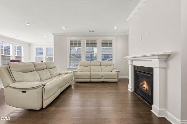 2904 Heirloom Way, Apex, NC 27502