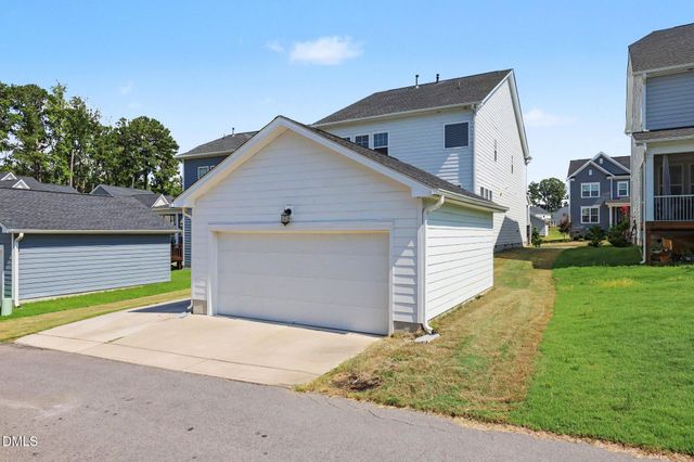 2904 Heirloom Way, Apex, NC 27502