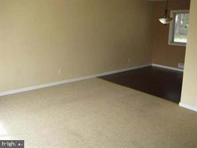 713 TRUDY LN, Glendora, NJ 08029