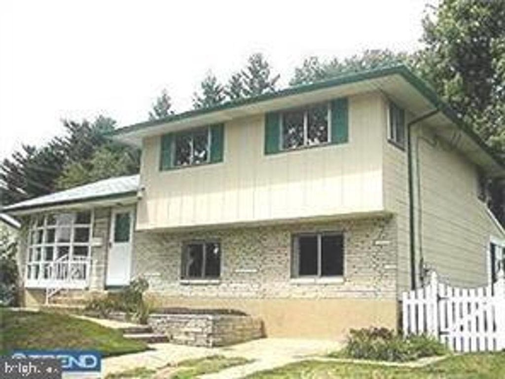 713 TRUDY LN, Glendora, NJ 08029
