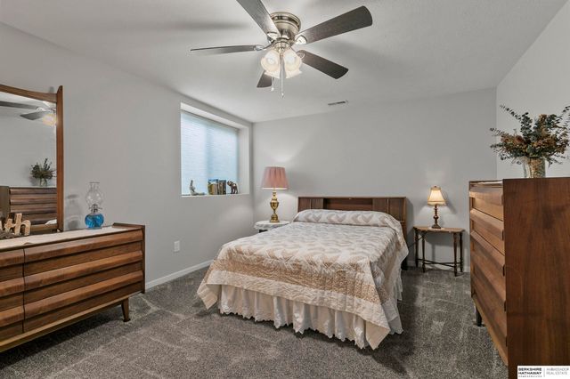 320 Deep Water Drive, Lincoln, NE 68527