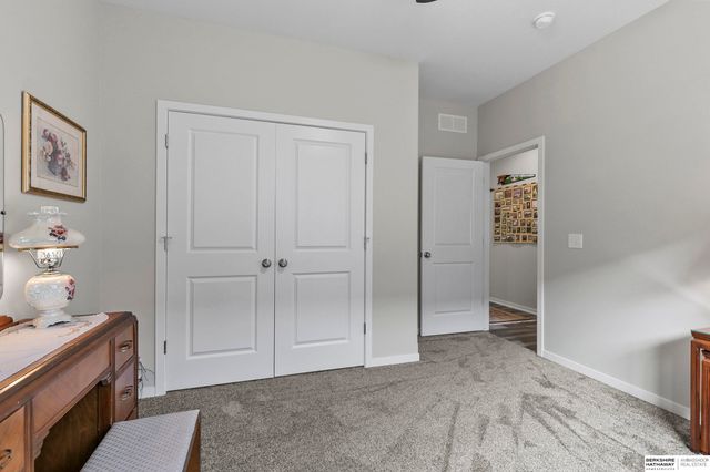 320 Deep Water Drive, Lincoln, NE 68527
