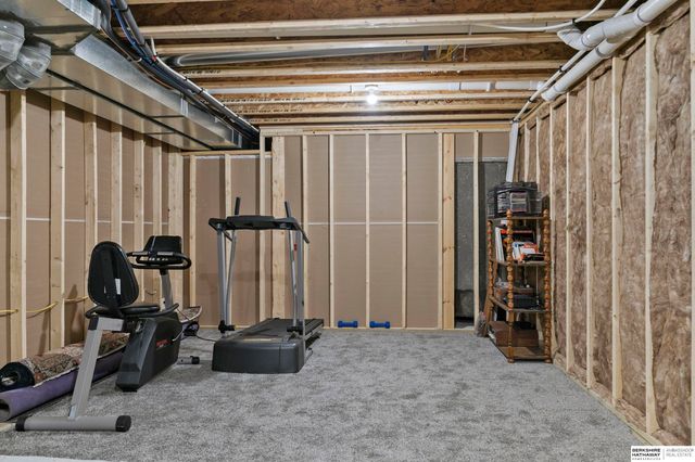 320 Deep Water Drive, Lincoln, NE 68527