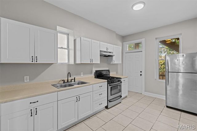 2628 Oregon Avenue, St Louis, MO 63118