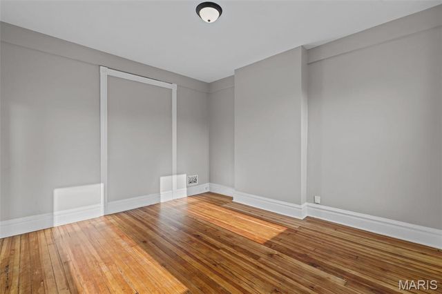 2628 Oregon Avenue, St Louis, MO 63118