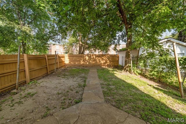 2628 Oregon Avenue, St Louis, MO 63118