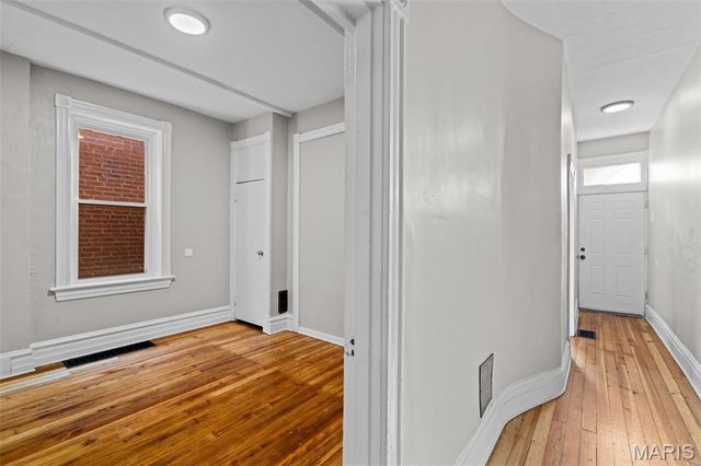 2628 Oregon Avenue, St Louis, MO 63118