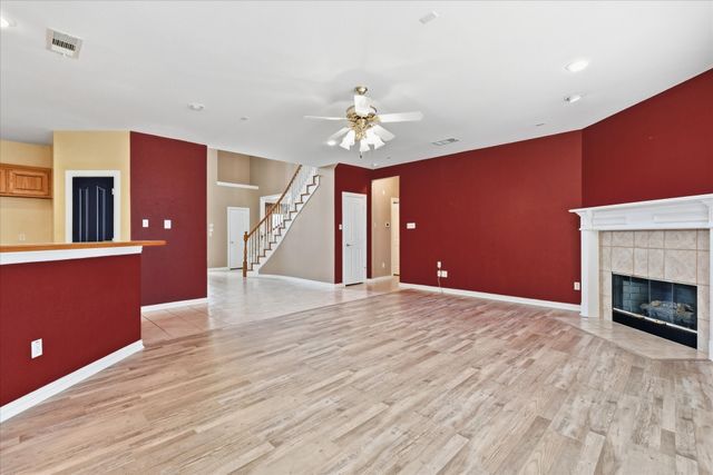 3325 Wilshire Avenue, Grapevine, TX 76051