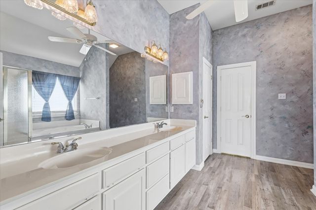 3325 Wilshire Avenue, Grapevine, TX 76051