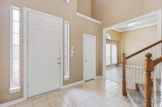 3325 Wilshire Avenue, Grapevine, TX 76051