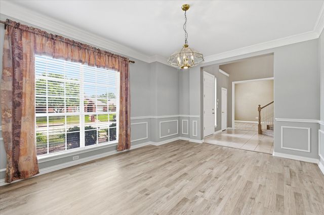 3325 Wilshire Avenue, Grapevine, TX 76051