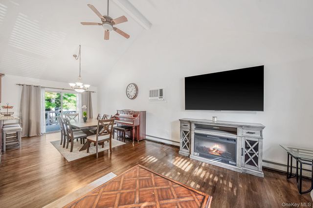 20 Nicole Lane, Coram, NY 11727