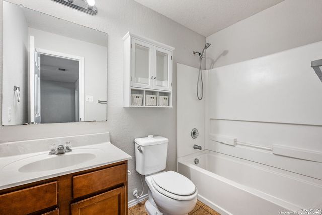 25252 CAMBRIDGE WL, San Antonio, TX 78261