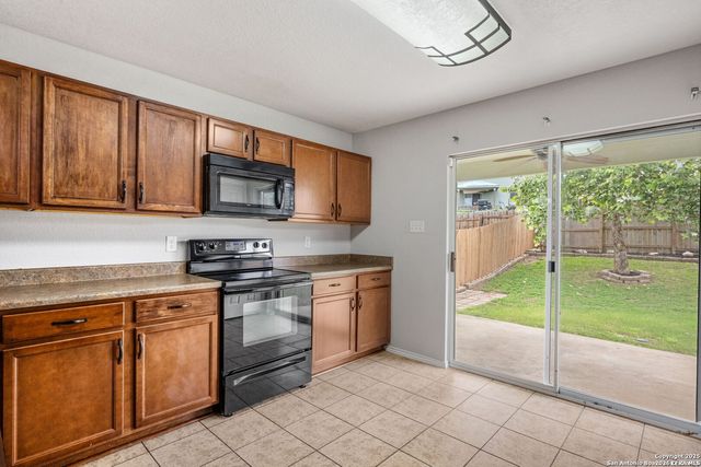 25252 CAMBRIDGE WL, San Antonio, TX 78261
