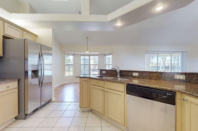 967 SE Browning Avenue, Port St Lucie, FL 34983