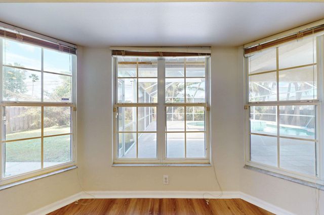 967 SE Browning Avenue, Port St Lucie, FL 34983