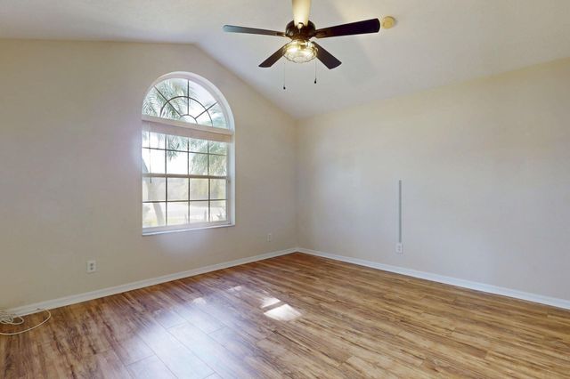 967 SE Browning Avenue, Port St Lucie, FL 34983