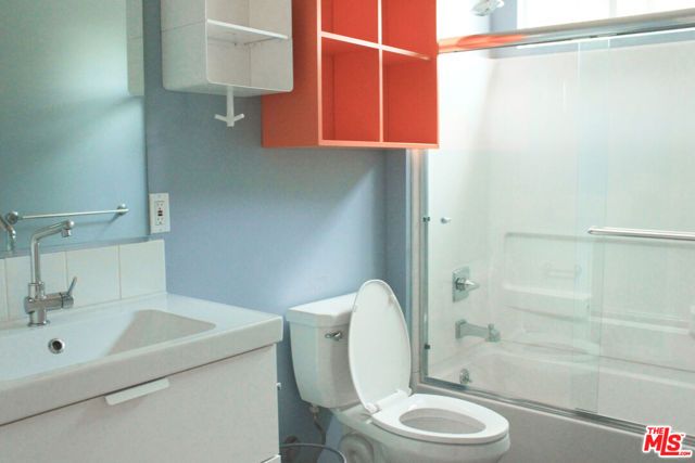 1259 W 36th Place, Los Angeles, CA 90007