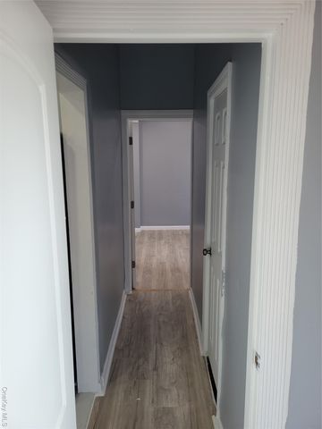 871 Throgsneck Expressway Expressway 1st floor, Bronx, NY 10465