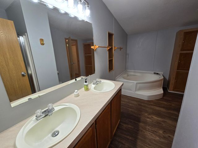5181 N JASMINE WAY, Columbia, MO 65202