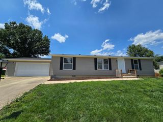 5181 N JASMINE WAY, Columbia, MO 65202
