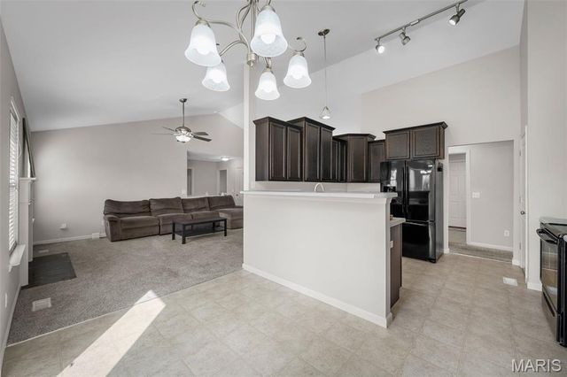 757 Lost Canyon Boulevard, Wentzville, MO 63385