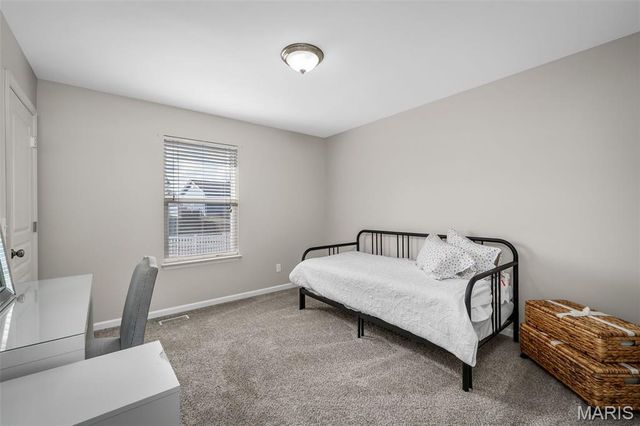 757 Lost Canyon Boulevard, Wentzville, MO 63385