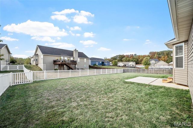 757 Lost Canyon Boulevard, Wentzville, MO 63385