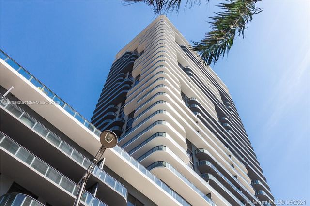 121 NE 34th St 1111, Miami, FL 33137